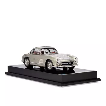 Mercedes Benz 300SL Модель автомобиля 1:18
