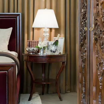 Noble Estate Стол приставной