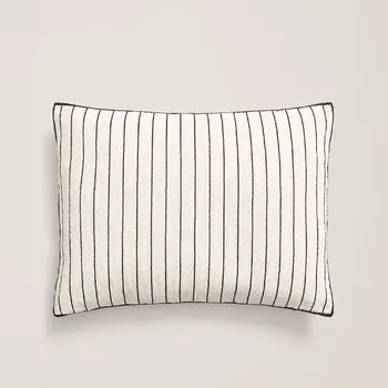 Northleigh Beaded Cream Подушка