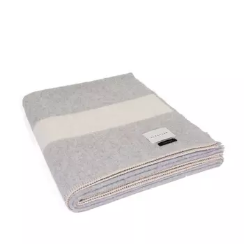 The Siempre Recycled Beige Grey Плед Queen