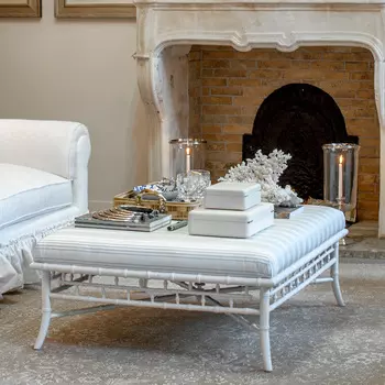 Watch Hill Оттоманка