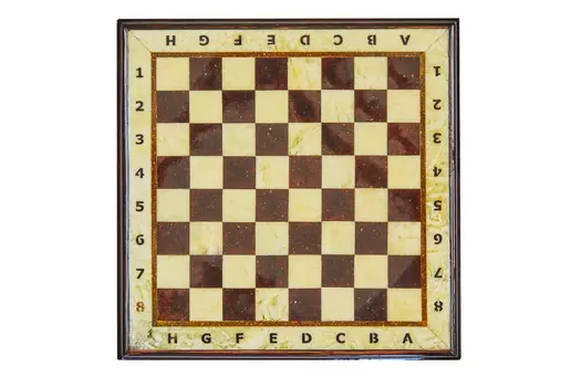 Шахматный ларец из янтаря с доской малый (дуб) 27*27