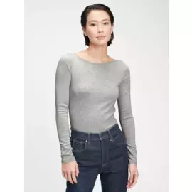 Футболка с длинными рукавами