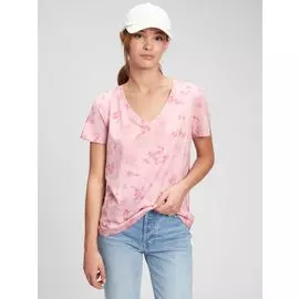 Футболка с V-образным вырезом