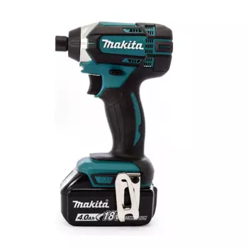 MAKITA DTD152RME Шуруповерт аккумуляторный ударный (18В,2х4АчLi-ion,0-3500об\м,6-ти гр1\4",1.3кг,чем,165Нм,М5-M16)