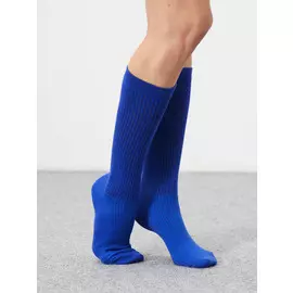 Хлопковые высокие носки в рубчик