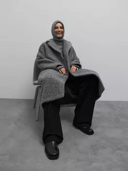 Капор вязаный