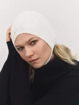 Капор вязаный