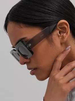 Очки квадратные