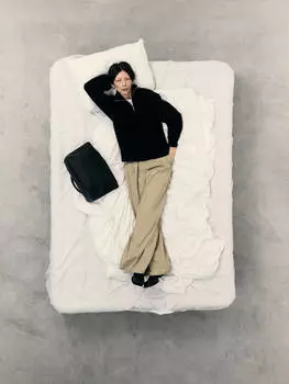 Свитшот BASE с короткой молнией