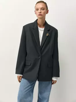 Жакет Рочестер с объёмными плечами