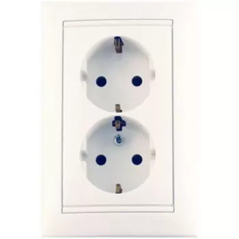Двойная розетка 774427 LeGrand Valena цвет белый в один подрозетник со шторками