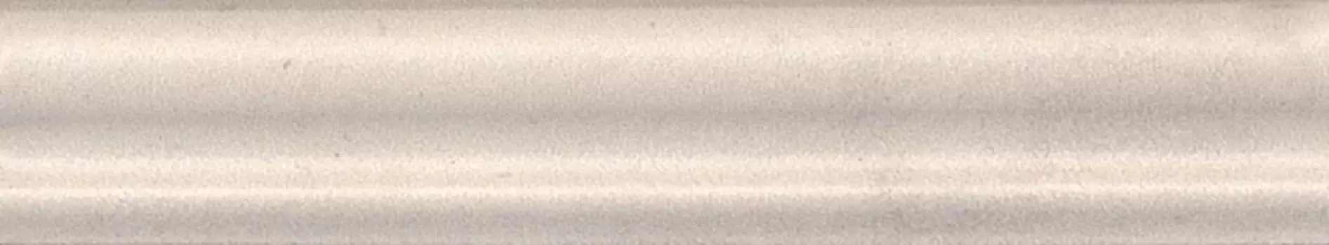 Бордюр Kerama Marazzi Виченца BLD015 бежевый 15х3 см