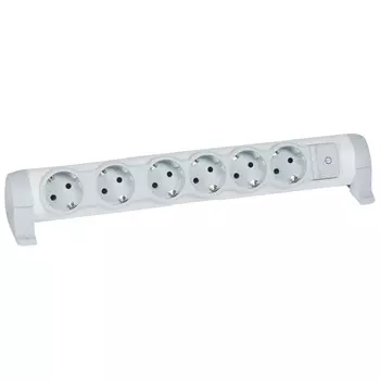 Колодка удлинителя LeGrand Комфорт 694639 6 розеток с заземлением
