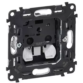 Механизм розетки Legrand Valena In'matic 753016 одноместный с защитными шторками черный