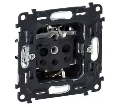 Механизм силовой розетки Legrand Valena InMatic 753029