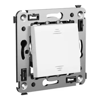 Переключатель встраиваемый DKC 4400113 Avanti одноклавишный Белое облако