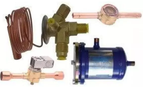 Присоединительный комплект Danfoss R410A 8/1 147х5150 мм