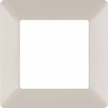 Рамка 1-м слоновая кость Legrand Valena Life 754047