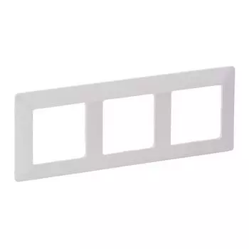 Рамка 3-м Valena Life универсальная бел. Leg 754003