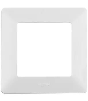 Рамка одноместная LeGrand Valena LIFE универсальная белая
