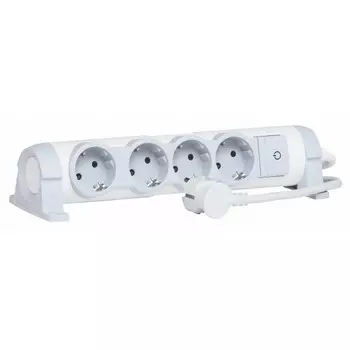 Удлинитель бытовой LeGrand Комфорт 694626 4 розетки с заземлением и выключателем 3500 Вт IP20 1.5 м