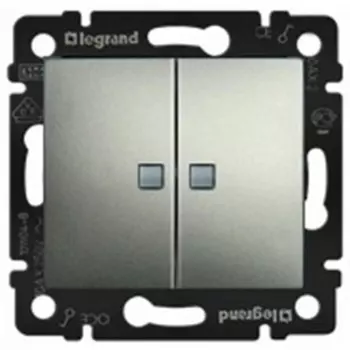 Выключатель двухклавишный проходной с подсветкой LeGrand Valena с 2-х мест 10А/250В алюминий 770212
