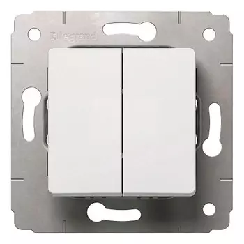 Выключатель встраиваемый LeGrand Cariva 773658 двухклавишный белый