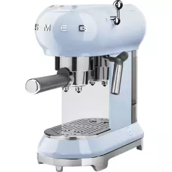 Кофемашина-эспрессо SMEG ECF01PBEU, пастельный голубой
