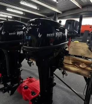 2х-тактный лодочный мотор REEF RIDER RR9.9FHS Б/У