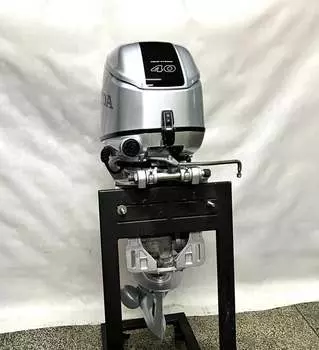 4х-тактный лодочный мотор HONDA BF40 SRTU Б/У