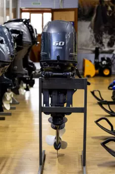 4х-тактный лодочный мотор YAMAHA F60 FETL Б/У