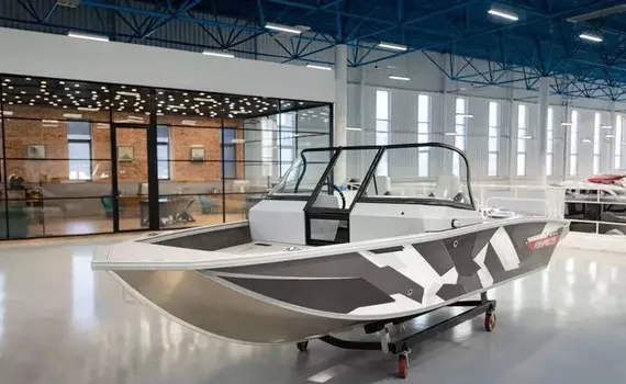 Катер-лодка алюминиевая Vboats FishPro X5 Б/У