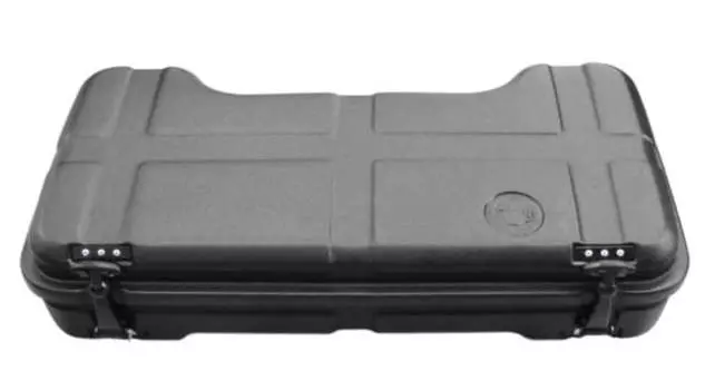 Кофр передний пластмассовый