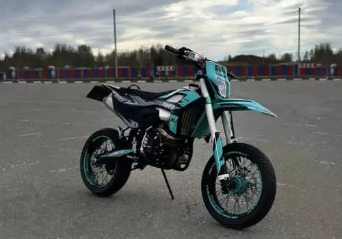 Мотоцикл кроссовый эндуро AVANTIS A6 LUX (174 MN) Б/У