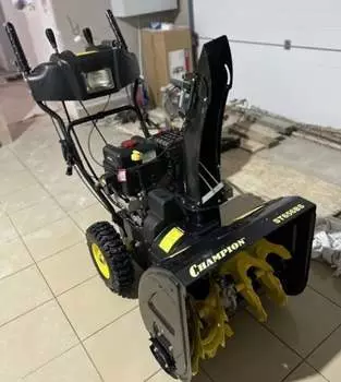 Снегоуборщик ЧЕМПИОН ST656BS Б/У