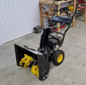 Снегоуборщик ЧЕМПИОН ST661 Б/У