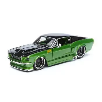 Maisto "Машинка сборная, зеленая - Ford Mustang GT 1967 года 1:24"