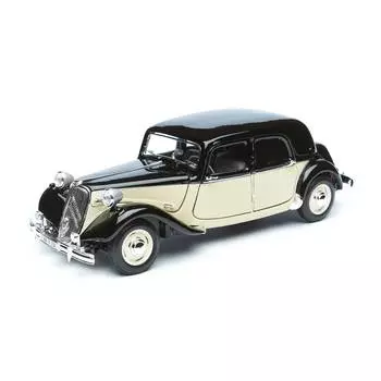Машинка Maisto 1:18 Citroen 15CV 6 Cyl 1952 года, черная