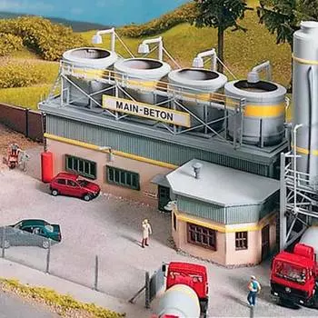 PIKO Бетоносмесительная установка на фабрике по производству бетона Main-Beton