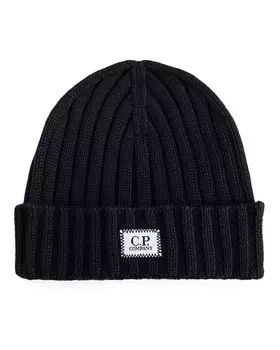 шапка с нашивкой C.P.Company