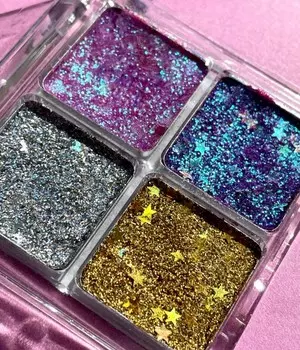 Палетка теней с блестками, 4 оттенка