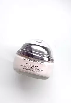 Тональный крем TLM