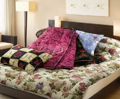 Подушка iv6782 (файберсофт, полисатин) 50*50