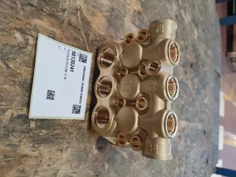 Голова помпы Evolution 2 без регулятора (D18)