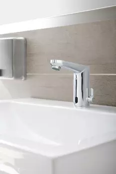 Смеситель инфракрасный для раковины GROHE Eurosmart Cosmopolitan E, хром (36327001)