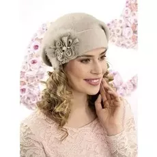 Берет женский