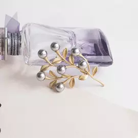 Брошь