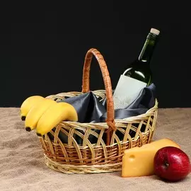 Корзина плетеная