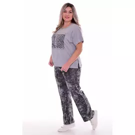 Костюм